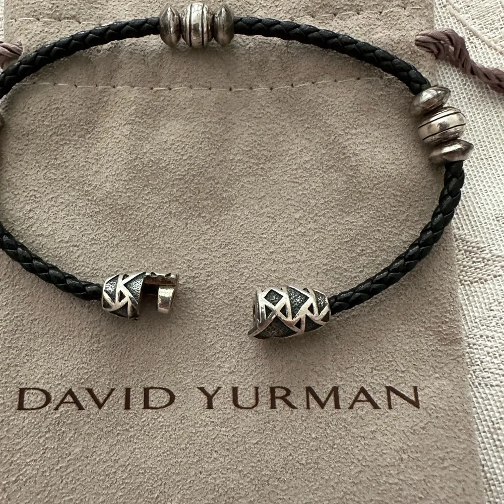 Authentic EUC Small Men’s David Yurman Black and Silver Cable Bracelet - Picture 6 of 7